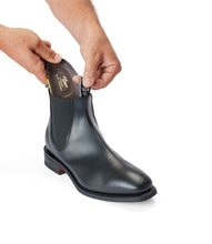 Load image into Gallery viewer, R.M.Williams Dynamic Craftsman Boot - Black Yearling
