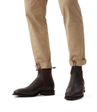 Load image into Gallery viewer, R.M.Williams Comfort Craftsman Boot - Chestnut Yearling

